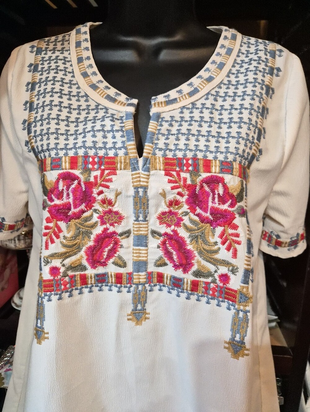 entro Cream Embroidered Blouse - Picture 3 of 5
